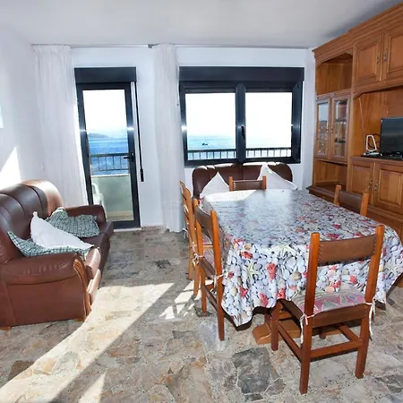 - 3 Bedrooms With Sea Views Young People Group Not Allowed - 4064 아파트 산신소