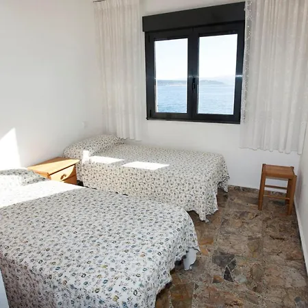 - 3 Bedrooms With Sea Views Young People Group Not Allowed - 4064 Sanxenxo